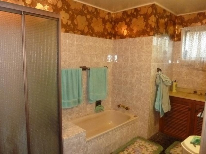 6 Keeley Street,, Childers QLD 4660