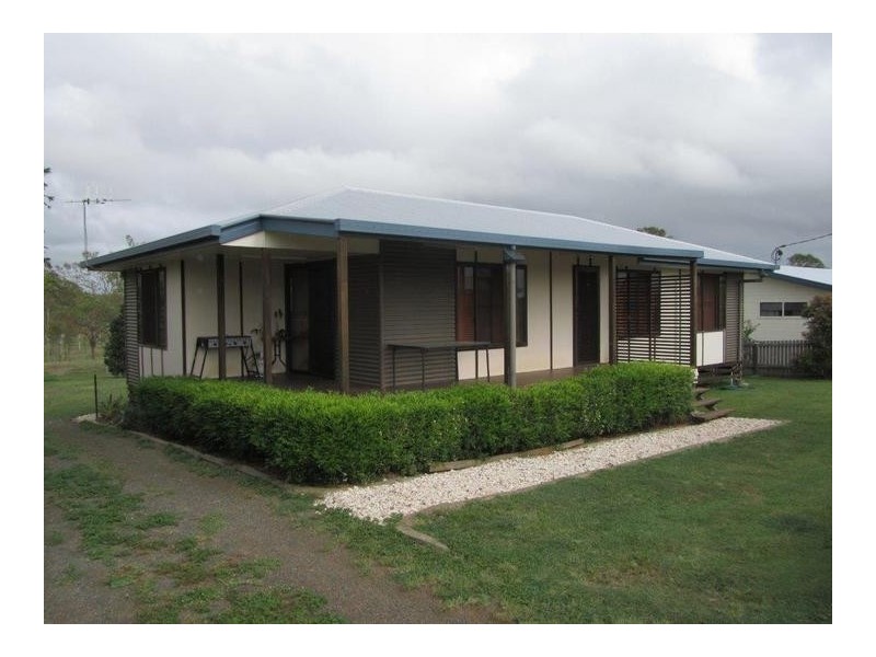 8 HORTON STREET, Biggenden QLD 4621