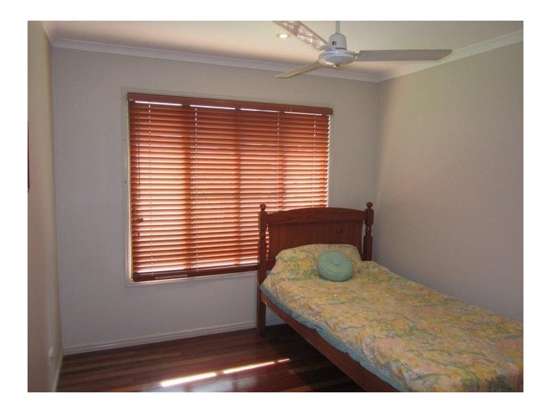 8 HORTON STREET, Biggenden QLD 4621