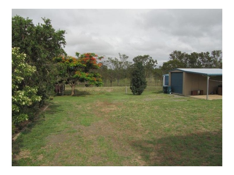 8 HORTON STREET, Biggenden QLD 4621