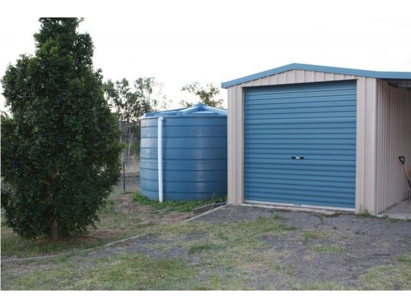 8 HORTON STREET, Biggenden QLD 4621