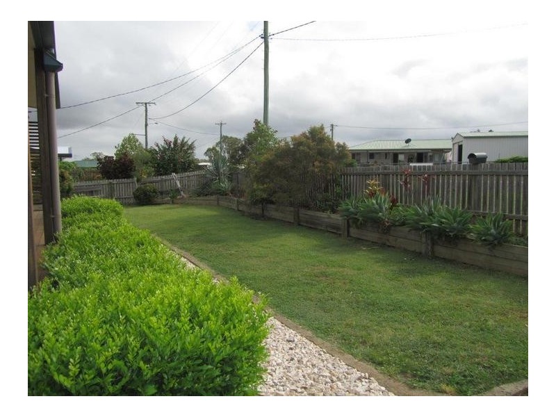 8 HORTON STREET, Biggenden QLD 4621