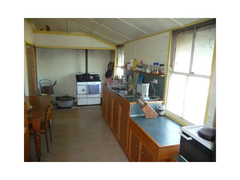 219 NORTH DALLARNIL ROAD, Dallarnil QLD 4621