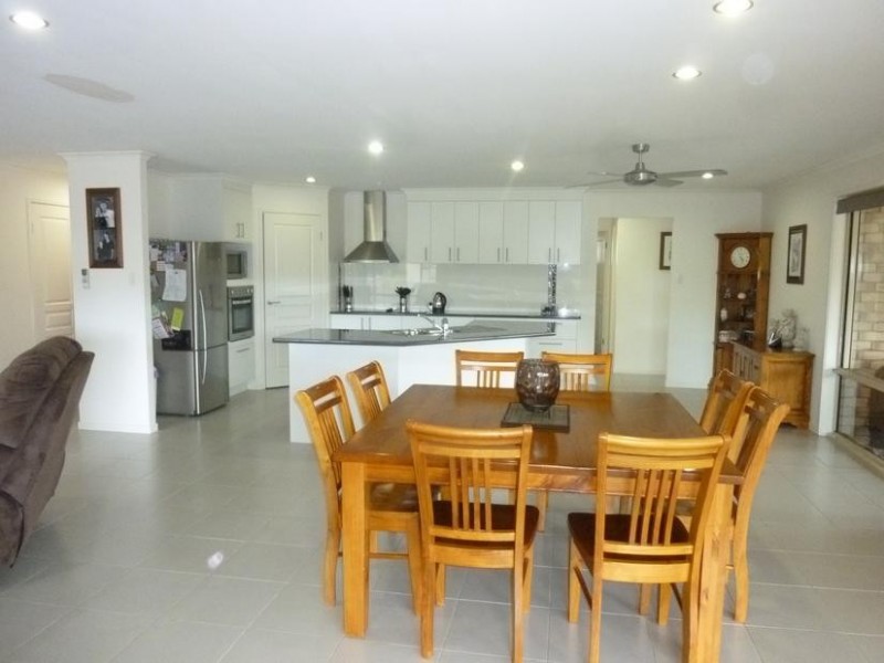 27 YALLA LANE, Redridge QLD 4660