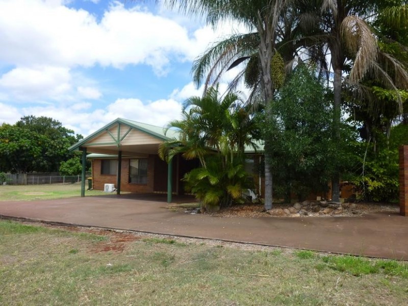 2 MUNGOMERY STREET, Childers QLD 4660