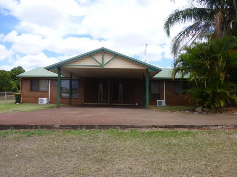 2 MUNGOMERY STREET, Childers QLD 4660