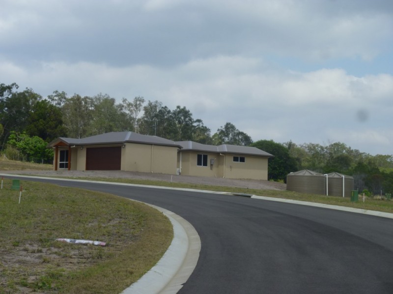 7 STRINGYBARK COURT, Apple Tree Creek QLD 4660