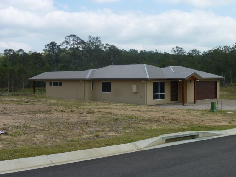 7 STRINGYBARK COURT, Apple Tree Creek QLD 4660