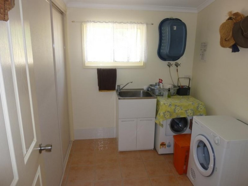 23 FREDERICK STREET, Biggenden QLD 4621