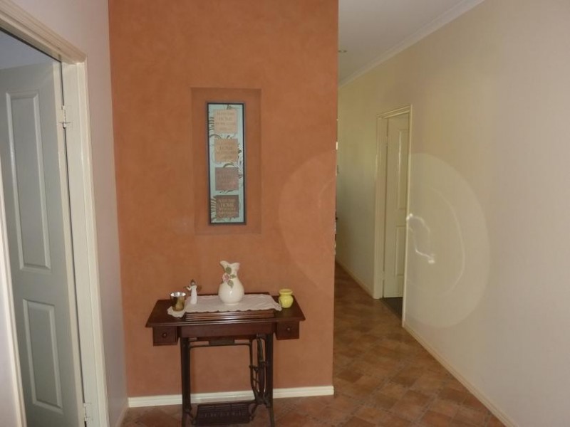 23 FREDERICK STREET, Biggenden QLD 4621