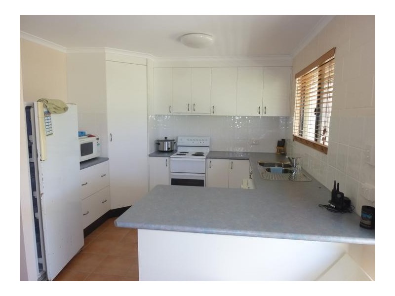 38 POWERS STREET, Buxton QLD 4660