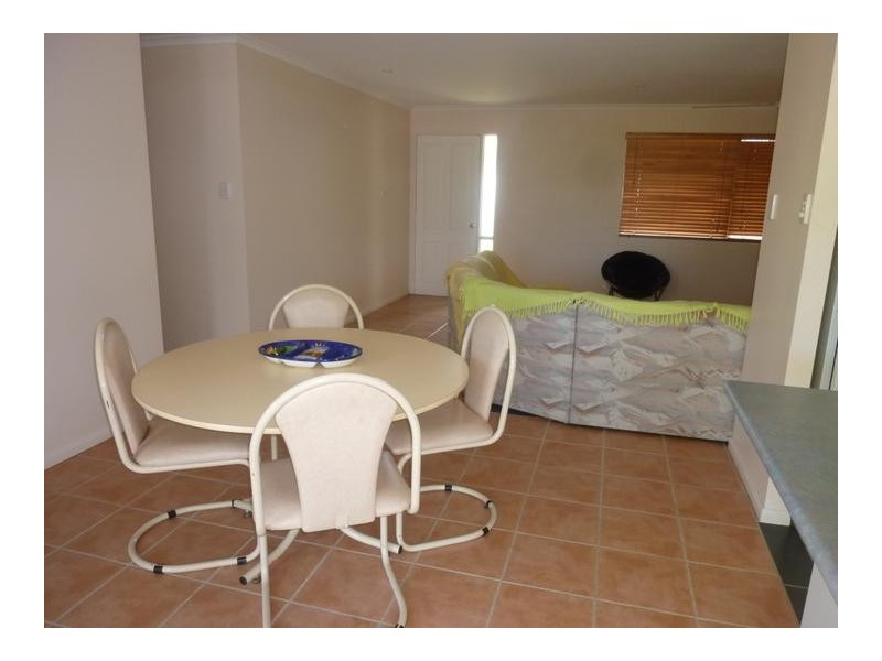 38 POWERS STREET, Buxton QLD 4660