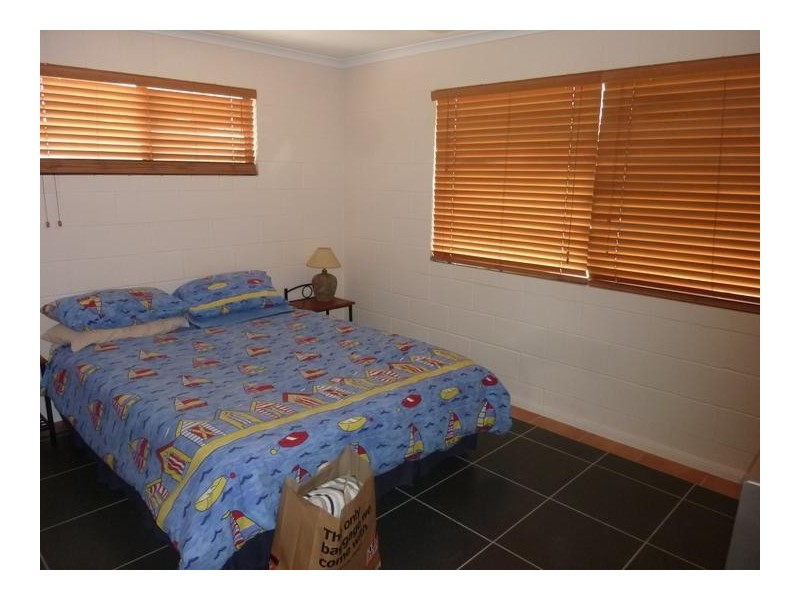 38 POWERS STREET, Buxton QLD 4660