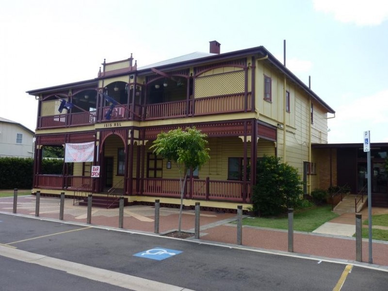 55 CHURCHILL STREET, Childers QLD 4660