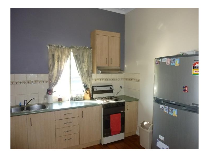 2 JOHN STREET, Biggenden QLD 4621