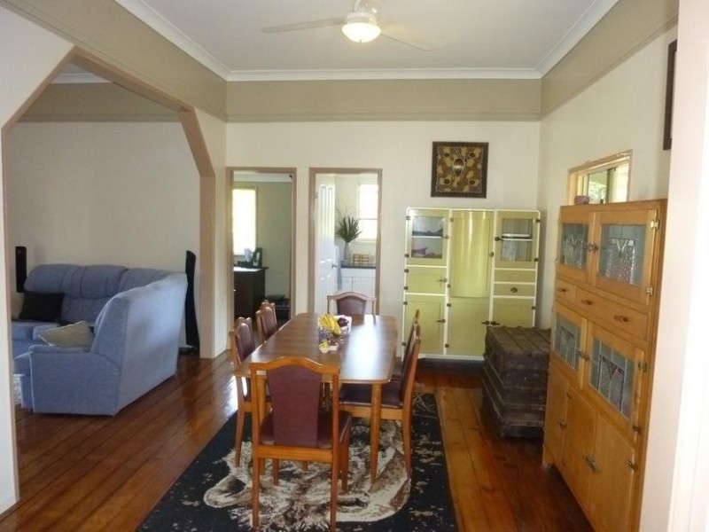 2 JOHN STREET, Biggenden QLD 4621