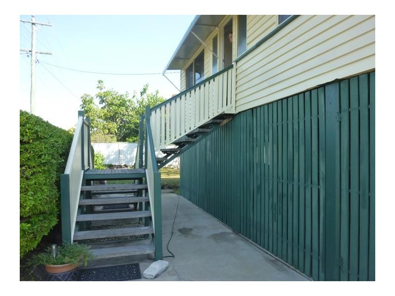 2 JOHN STREET, Biggenden QLD 4621