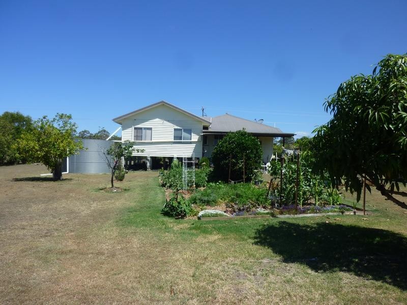 84 REDRIDGE CRESCENT, Redridge QLD 4660