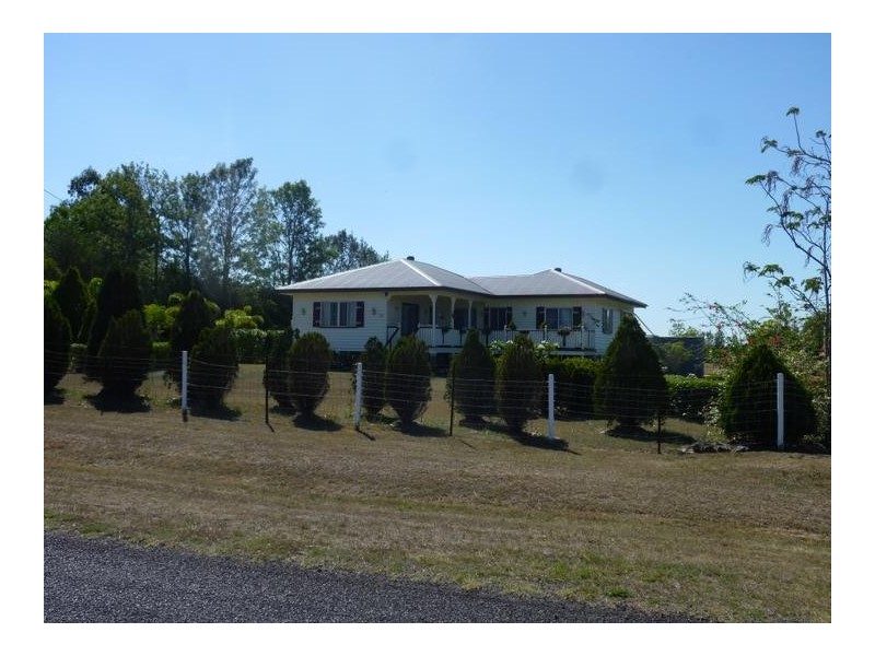 84 REDRIDGE CRESCENT, Redridge QLD 4660