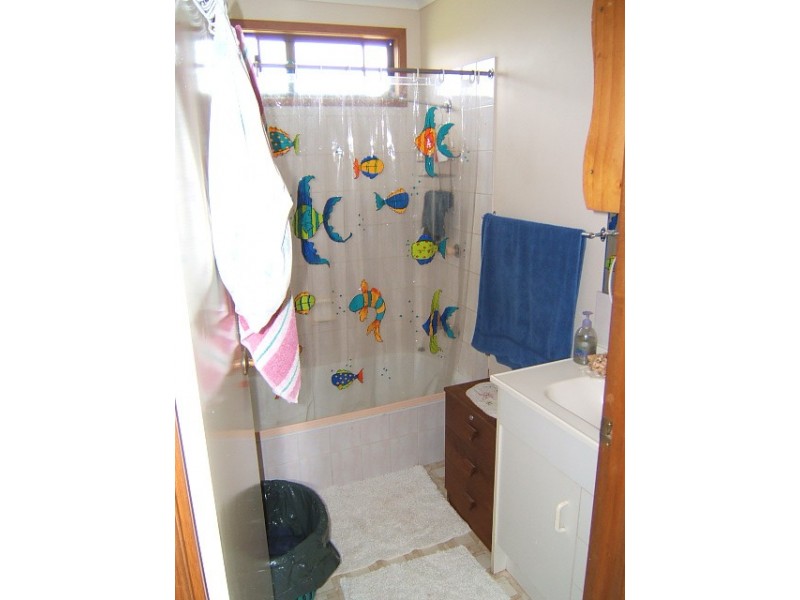 785 RAINBOWS ROAD, South Isis QLD 4660