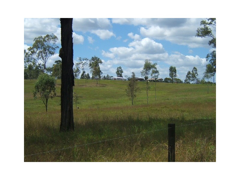 785 RAINBOWS ROAD, South Isis QLD 4660