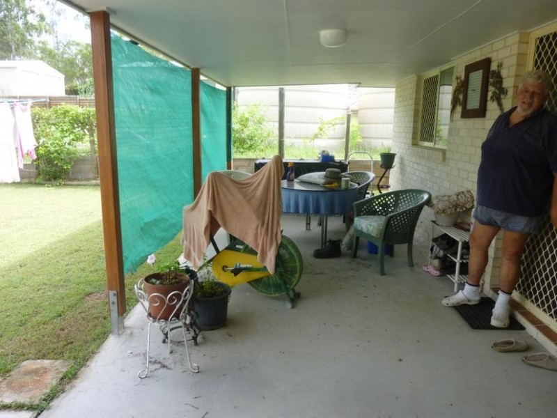 8 WALLACE STREET, Apple Tree Creek QLD 4660