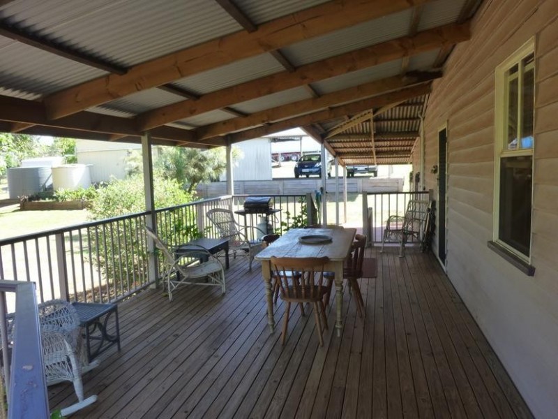 16 QUEEN STREET, Cordalba QLD 4660