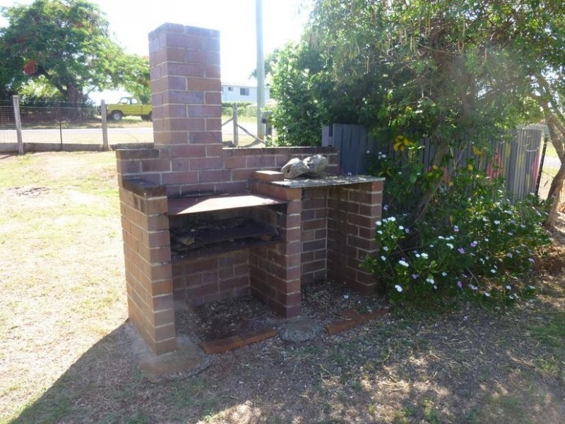 16 QUEEN STREET, Cordalba QLD 4660