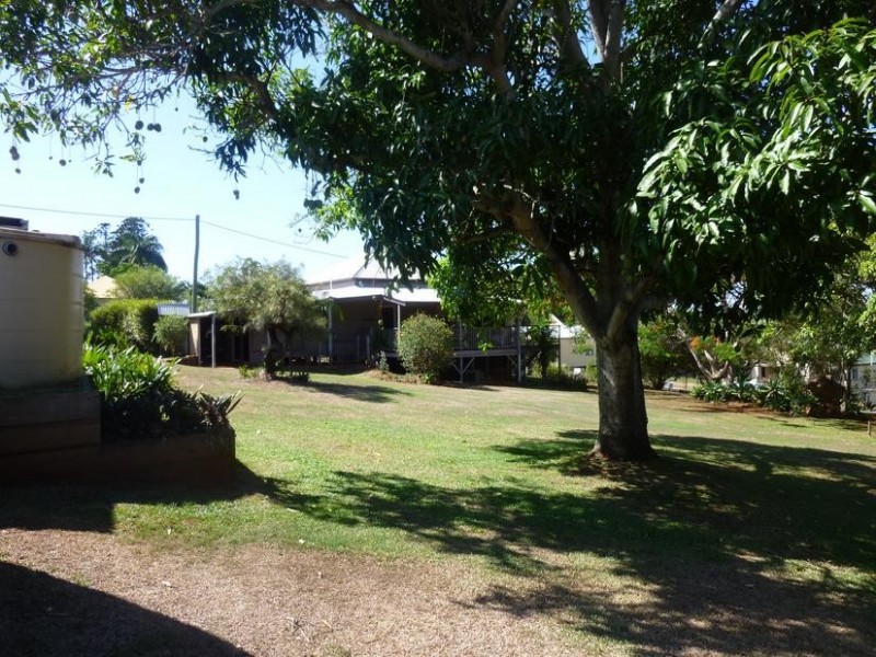 16 QUEEN STREET, Cordalba QLD 4660