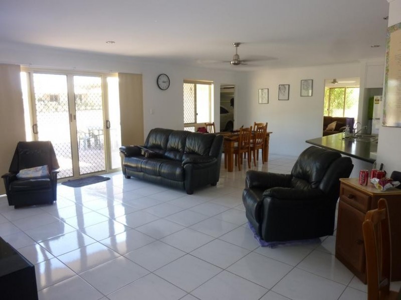 37 YALLA LANE, Redridge QLD 4660