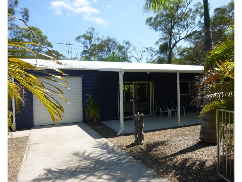 6 BURRUM STREET, Buxton QLD 4660