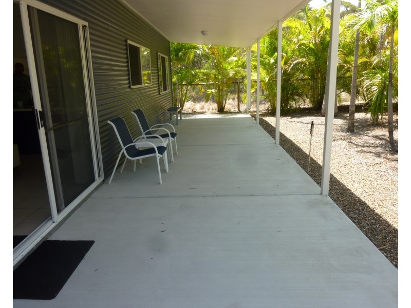 6 BURRUM STREET, Buxton QLD 4660