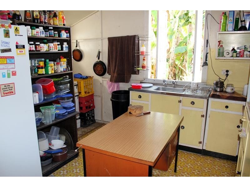 18 Fielding, Gayndah QLD 4625