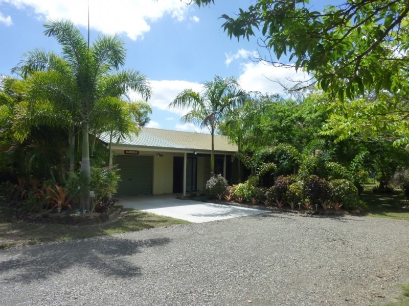 2 LEESONS ROAD, Redridge QLD 4660