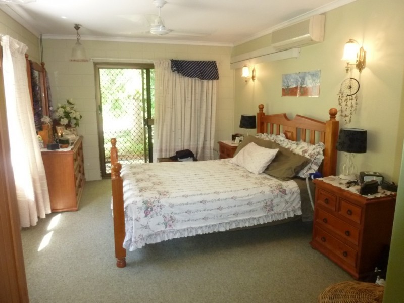 2 LEESONS ROAD, Redridge QLD 4660