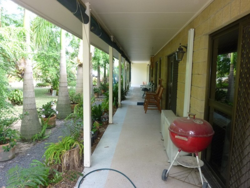 2 LEESONS ROAD, Redridge QLD 4660