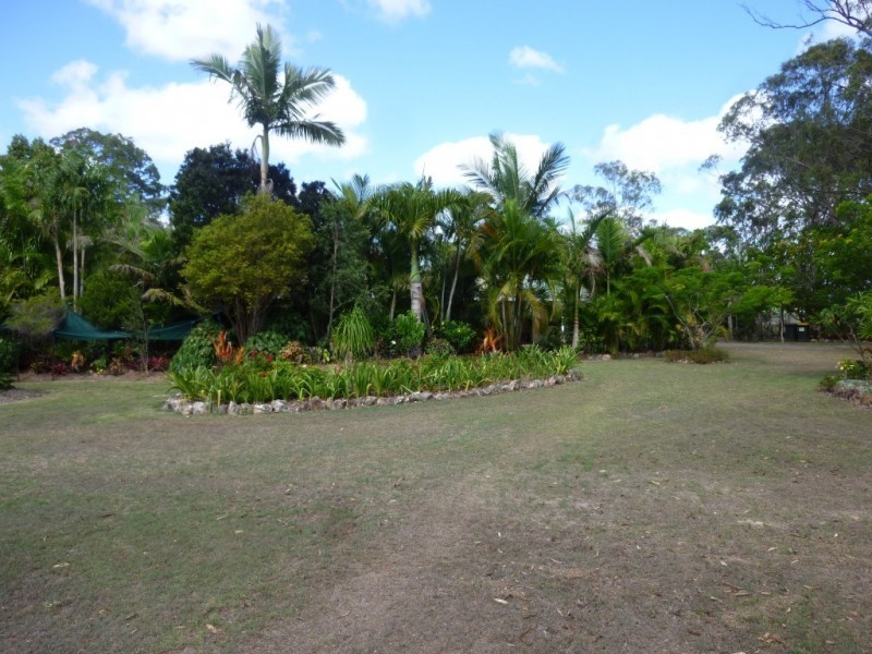 2 LEESONS ROAD, Redridge QLD 4660
