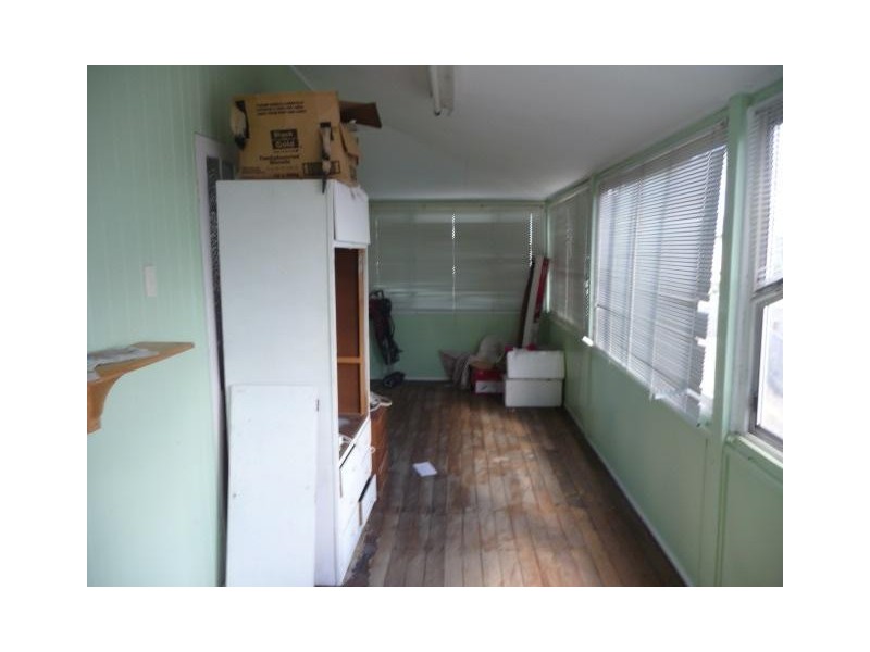 17 BROOKES STREET, Biggenden QLD 4621