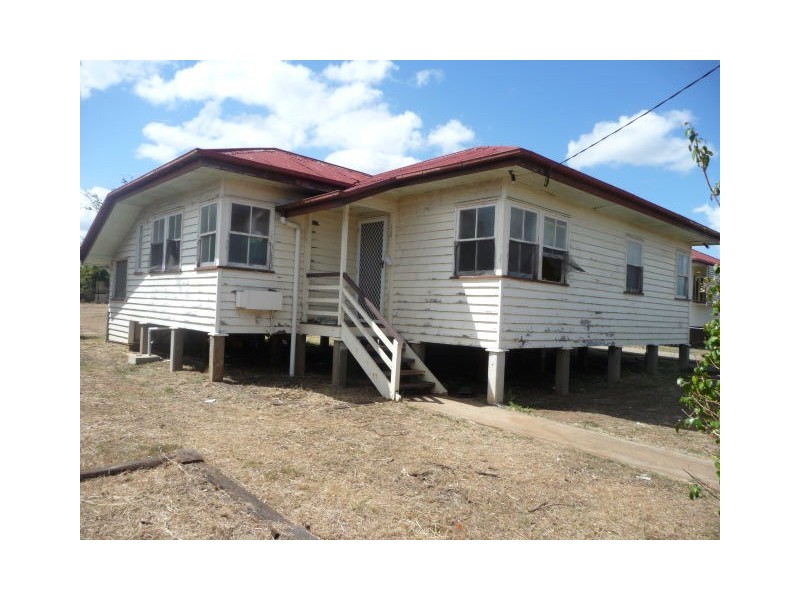 15 KIMBER STREET, Biggenden QLD 4621