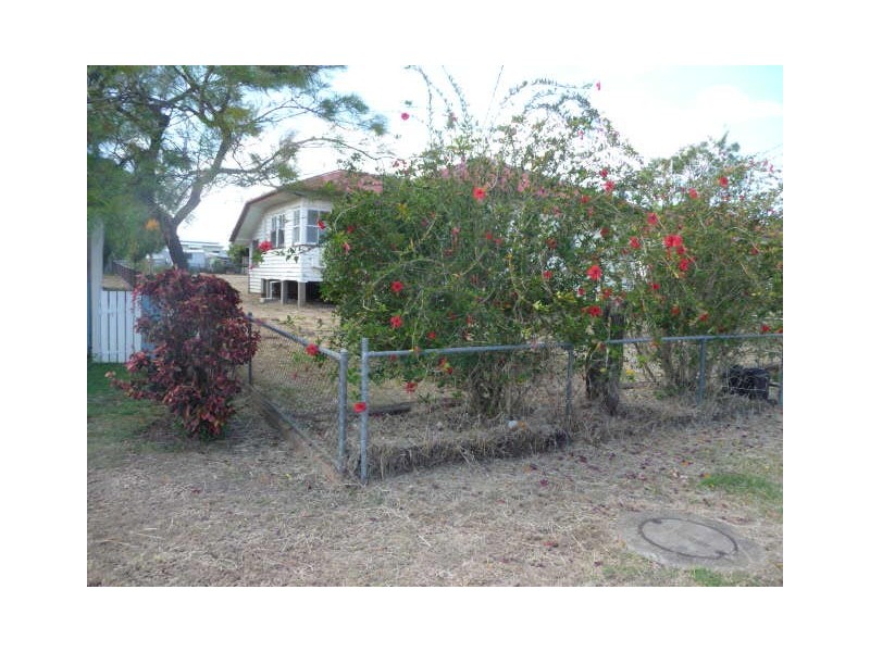 15 KIMBER STREET, Biggenden QLD 4621