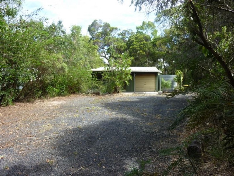 7 CHARLTON STREET, Buxton QLD 4660