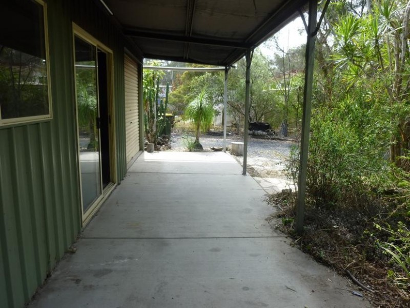 7 CHARLTON STREET, Buxton QLD 4660