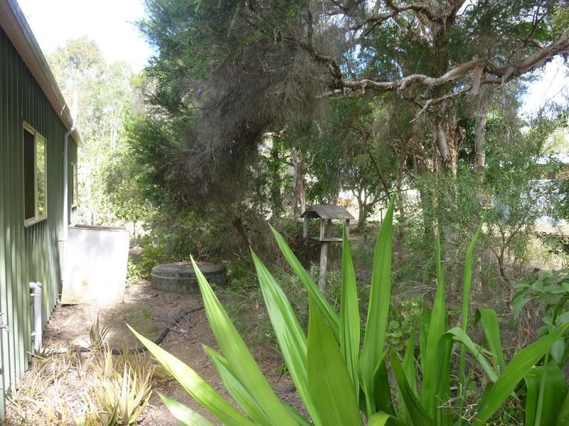 7 CHARLTON STREET, Buxton QLD 4660