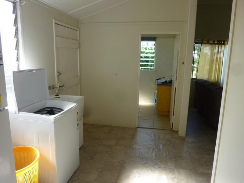 25 CHURCHILL STREET, Childers QLD 4660