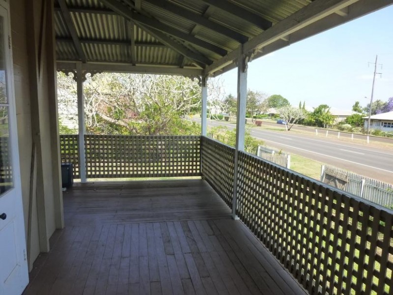 25 CHURCHILL STREET, Childers QLD 4660