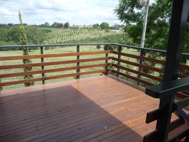16 Cevn Street, Childers QLD 4660