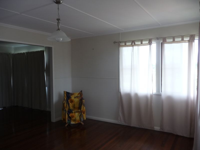 16 Cevn Street, Childers QLD 4660