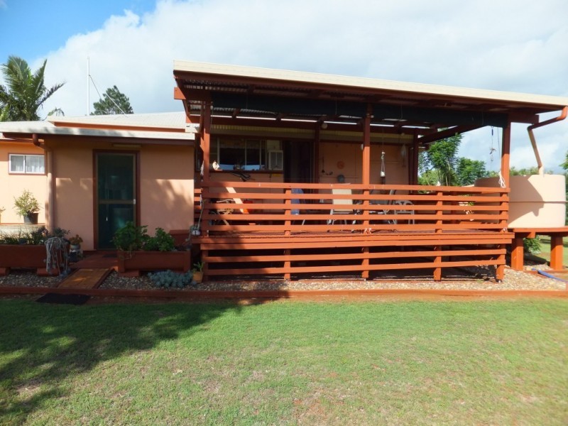 76 NISSENS LANE, Childers QLD 4660