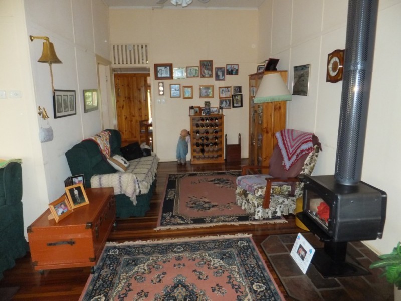 76 NISSENS LANE, Childers QLD 4660