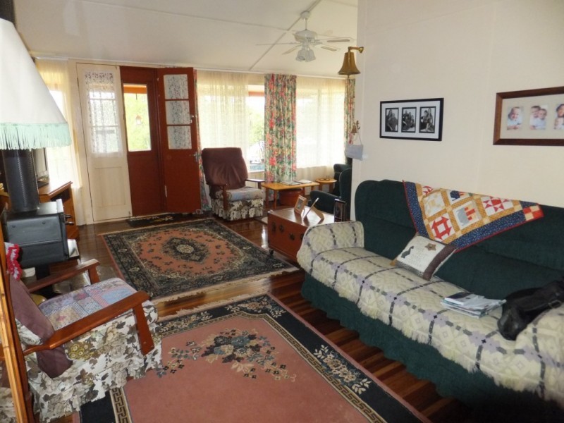 76 NISSENS LANE, Childers QLD 4660